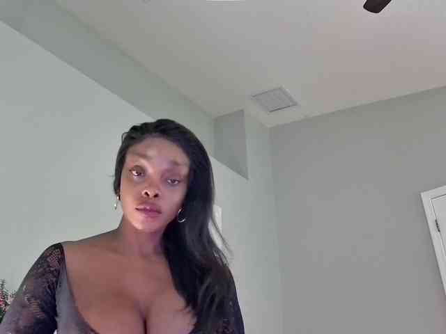 Ataliahh webcam