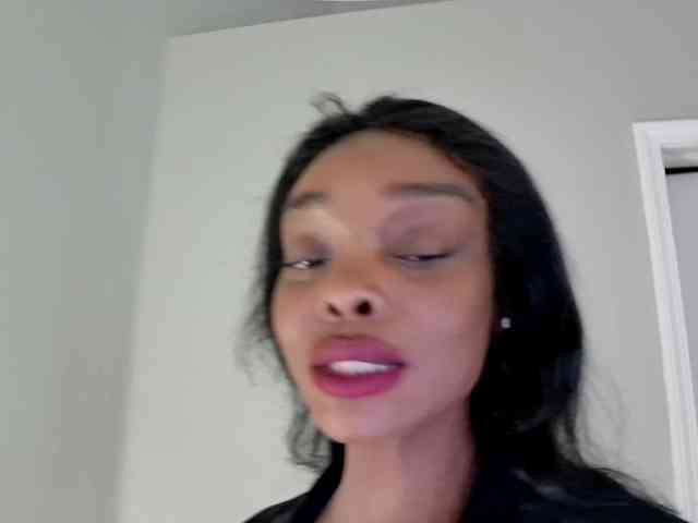 Ataliahh webcam