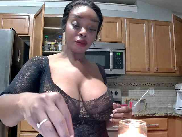 Ataliahh webcam