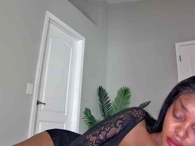 Ataliahh webcam