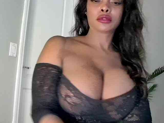 Ataliahh webcam
