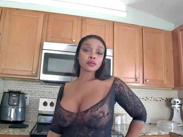 Ataliahh webcam