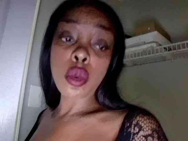 Ataliahh webcam