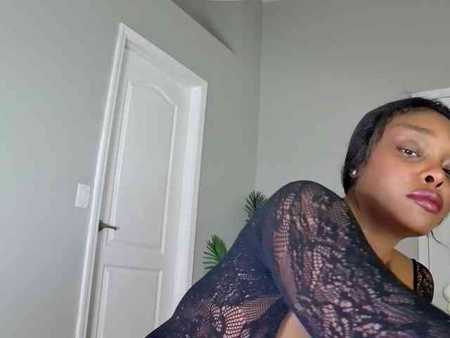 Ataliahh webcam