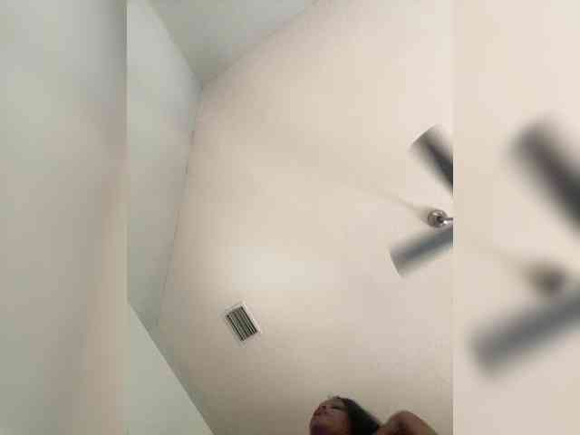 Ataliahh webcam