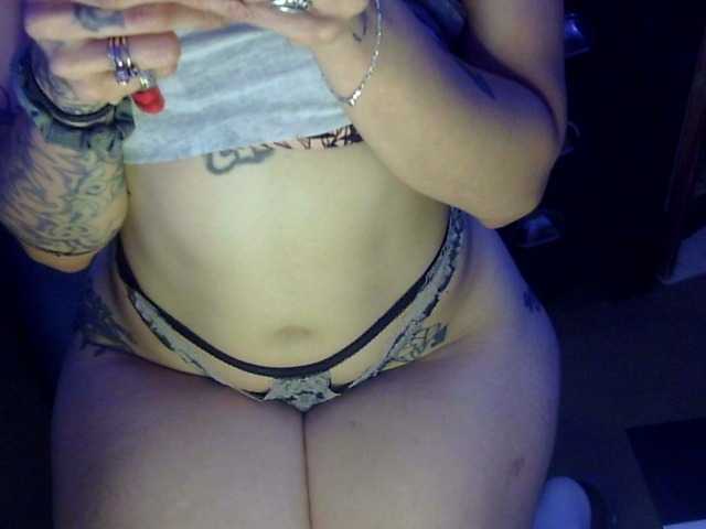 dankskank3 live cam on BongaCams