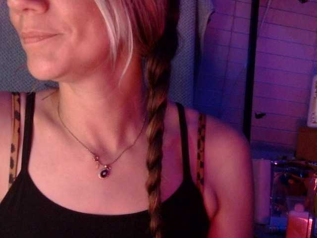 dankskank3 live cam on BongaCams