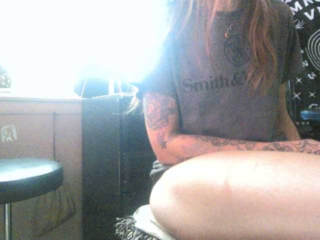 dankskank3 — live female cam