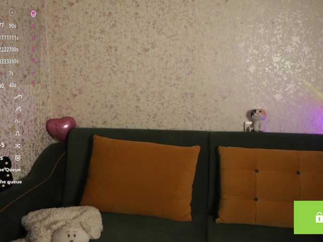 HaroldBohr live cam