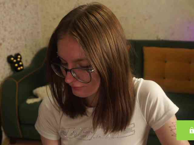 HaroldBohr webcam