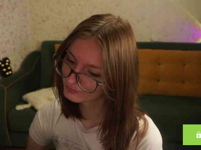 HaroldBohr webcam