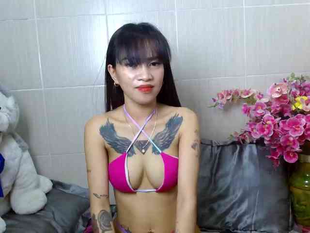 Ladyshammy webcam