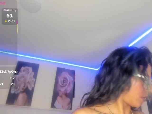 SamanthaMay webcam