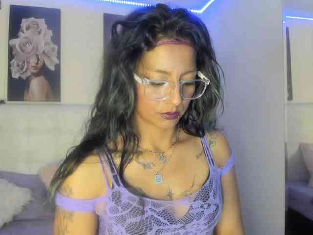 SamanthaMay webcam