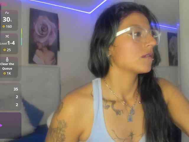 SamanthaMay webcam