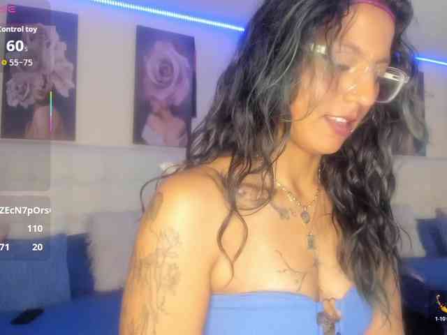 SamanthaMay webcam