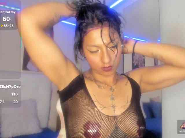 SamanthaMay webcam