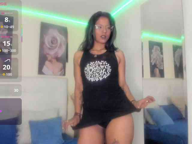 SamanthaMay webcam
