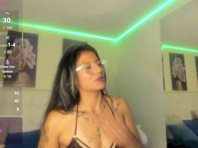 SamanthaMay webcam