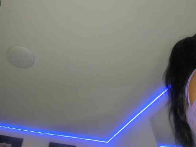 SamanthaMay webcam