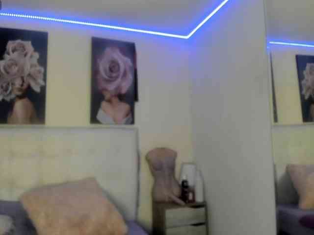 SamanthaMay webcam