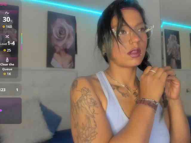 SamanthaMay webcam