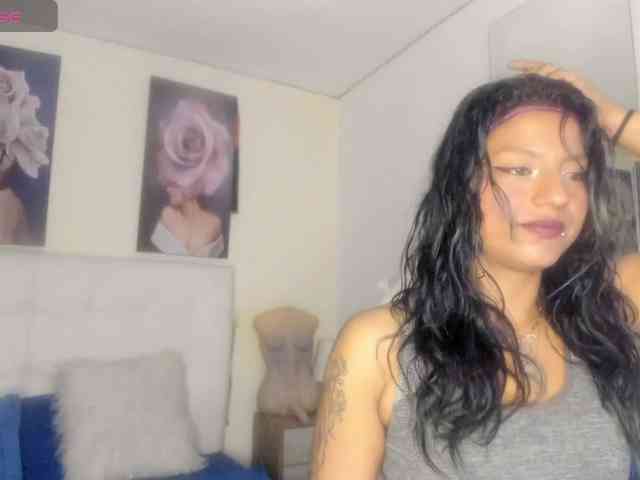 SamanthaMay webcam