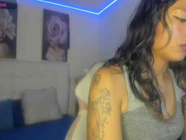 SamanthaMay webcam