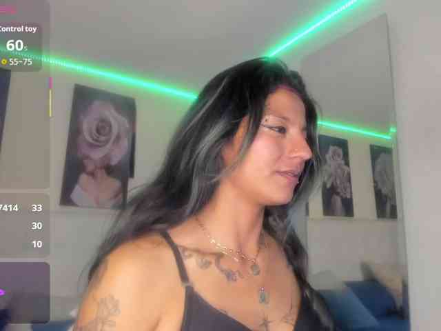 SamanthaMay webcam