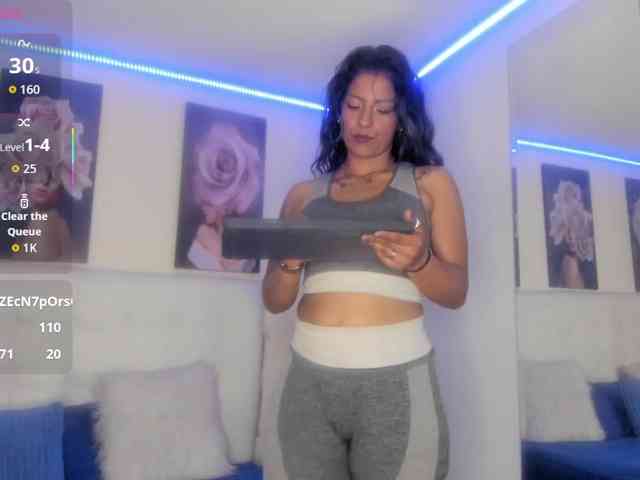 SamanthaMay webcam