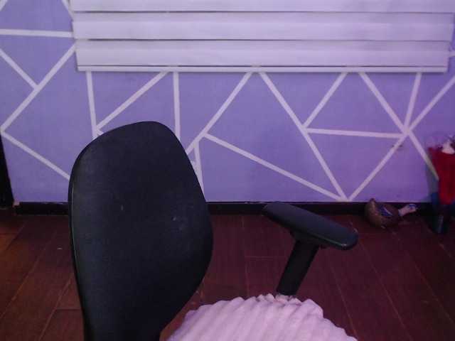 MiaaJoness