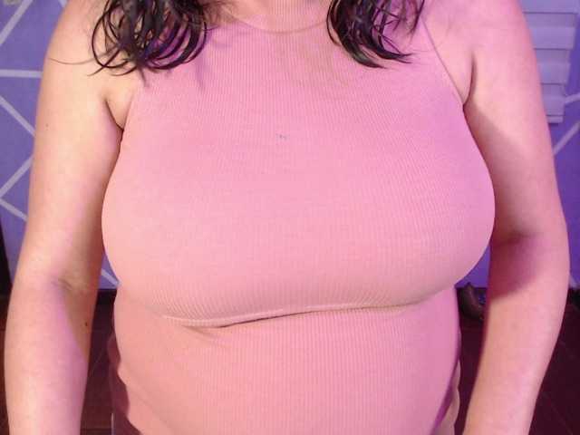 MiaaJoness