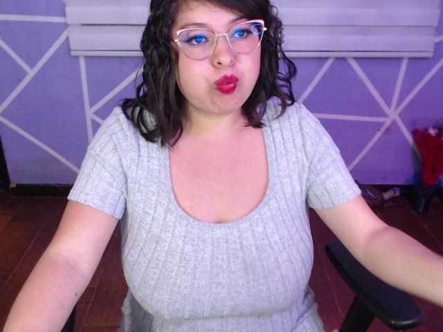 MiaaJoness