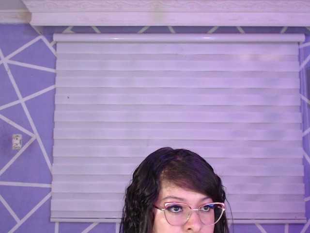 MiaaJoness live cam on BongaCams
