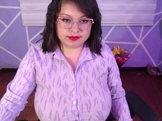 MiaaJoness