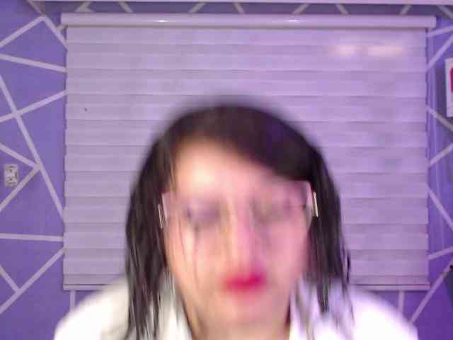 MiaaJoness MiaaJoness