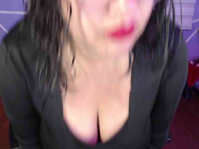 MiaaJoness
