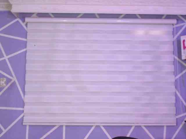 MiaaJoness webcam