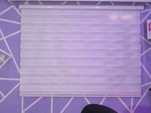 MiaaJoness webcam