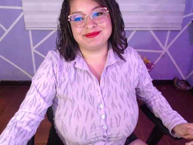 MiaaJoness
