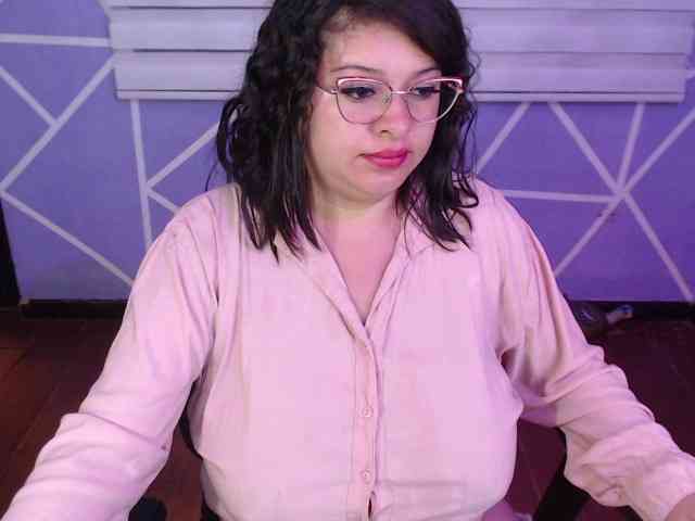 MiaaJoness MiaaJoness