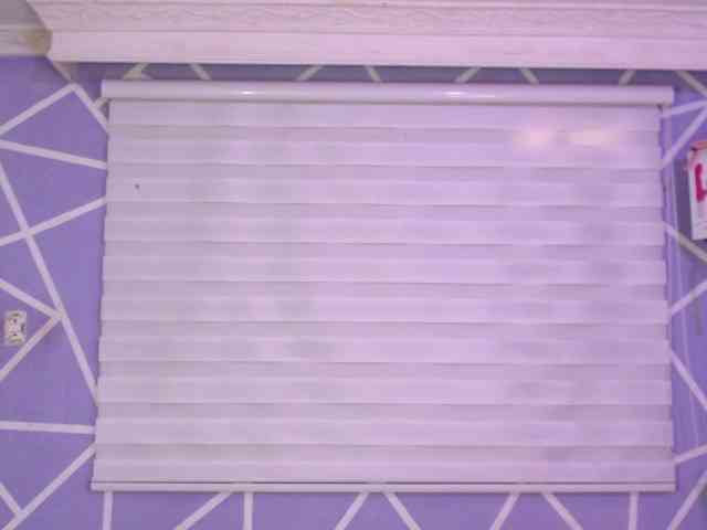 MiaaJoness webcam
