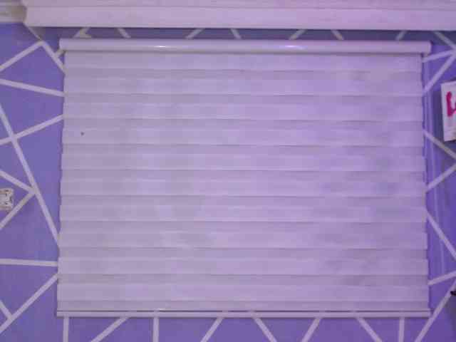 MiaaJoness webcam