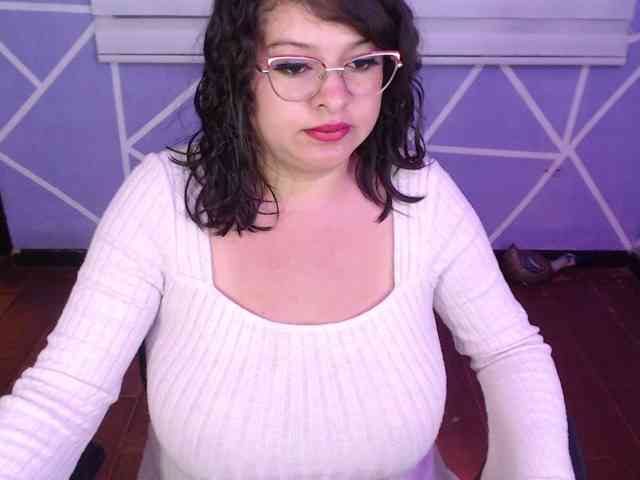 MiaaJoness
