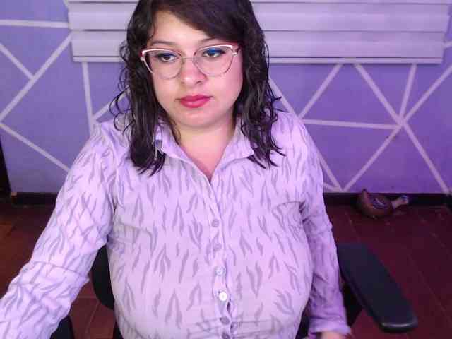 MiaaJoness MiaaJoness