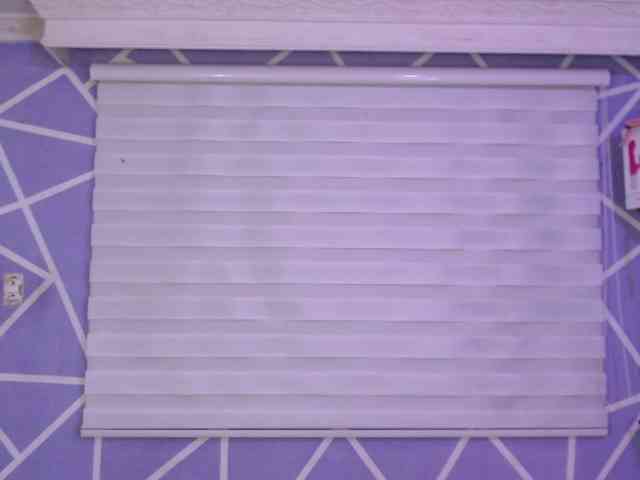 MiaaJoness webcam