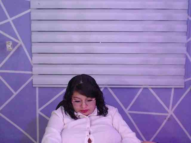 MiaaJoness