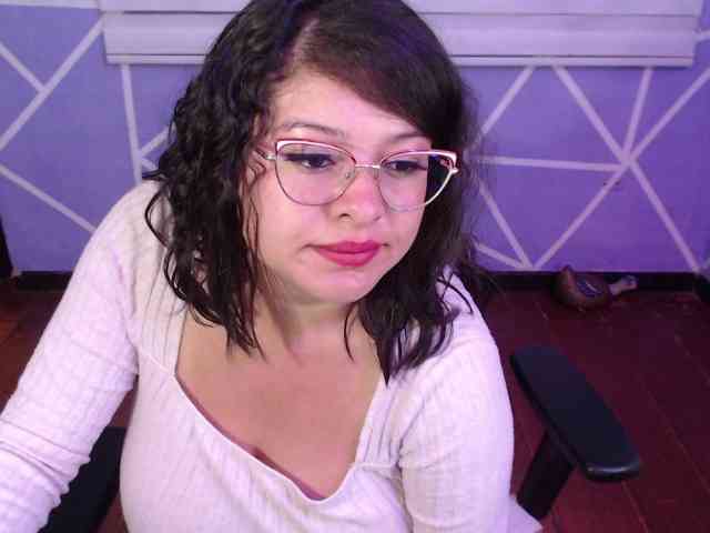 MiaaJoness