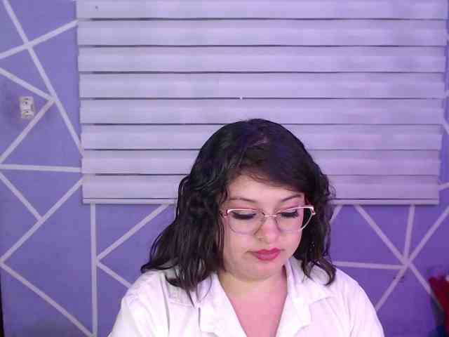MiaaJoness