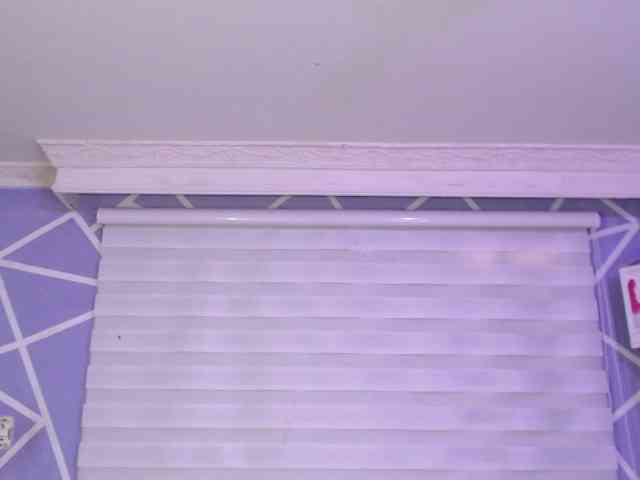 MiaaJoness webcam